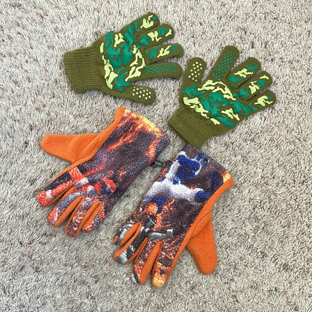 BOYS set of 2 gloves size XS power rangers